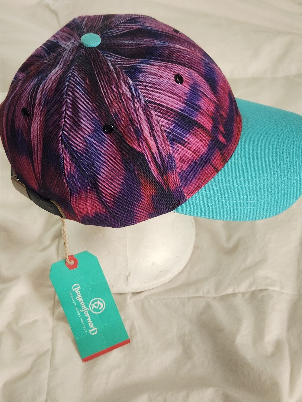 dungeon forward hat New with tags READ